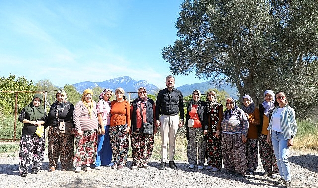 Başkan Görkem Duman, Dünya Kadın Çiftçiler Günü’nü kutladı görseli