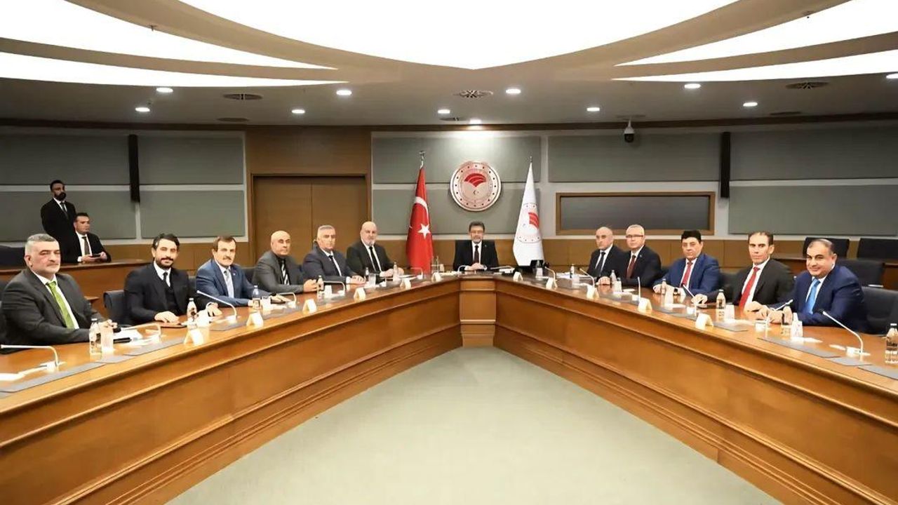 Damızlık Sığır Yetiştiricileri Merkez Birliği, Tarım Bakanı Yumaklı ile bir araya geldi görseli
