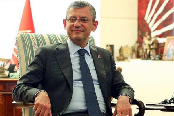 Cumhuriyet Halk Partisi (CHP) Genel Başkanı Özgür Özel, 5 Nisan