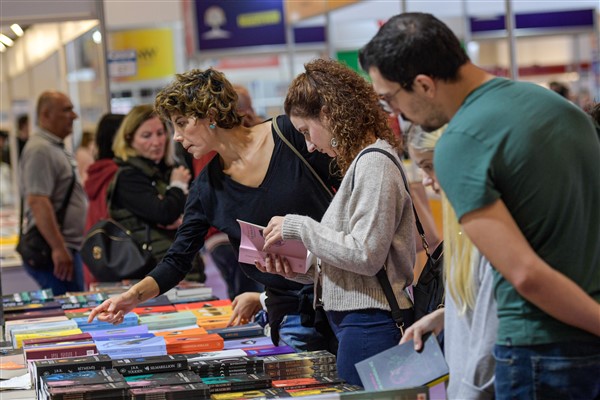 İzmir Büyükşehir Belediyesi'nin ev sahipliğinde İZFAŞ ve SNS Fuarcılık iş