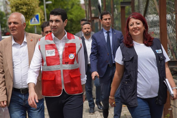 Avcılar Belediye Başkanı Utku Caner Çaykara’nın kentin 10 mahallesinde başlattığı