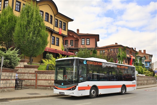 Eskişehir Büyükşehir Belediyesi, 2 Haziran 2024 Pazar günü gerçekleştirilecek Liselere