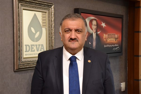 DEVA Partisi Genel Başkan Yardımcısı ve İstanbul Milletvekili Hasan Karal,