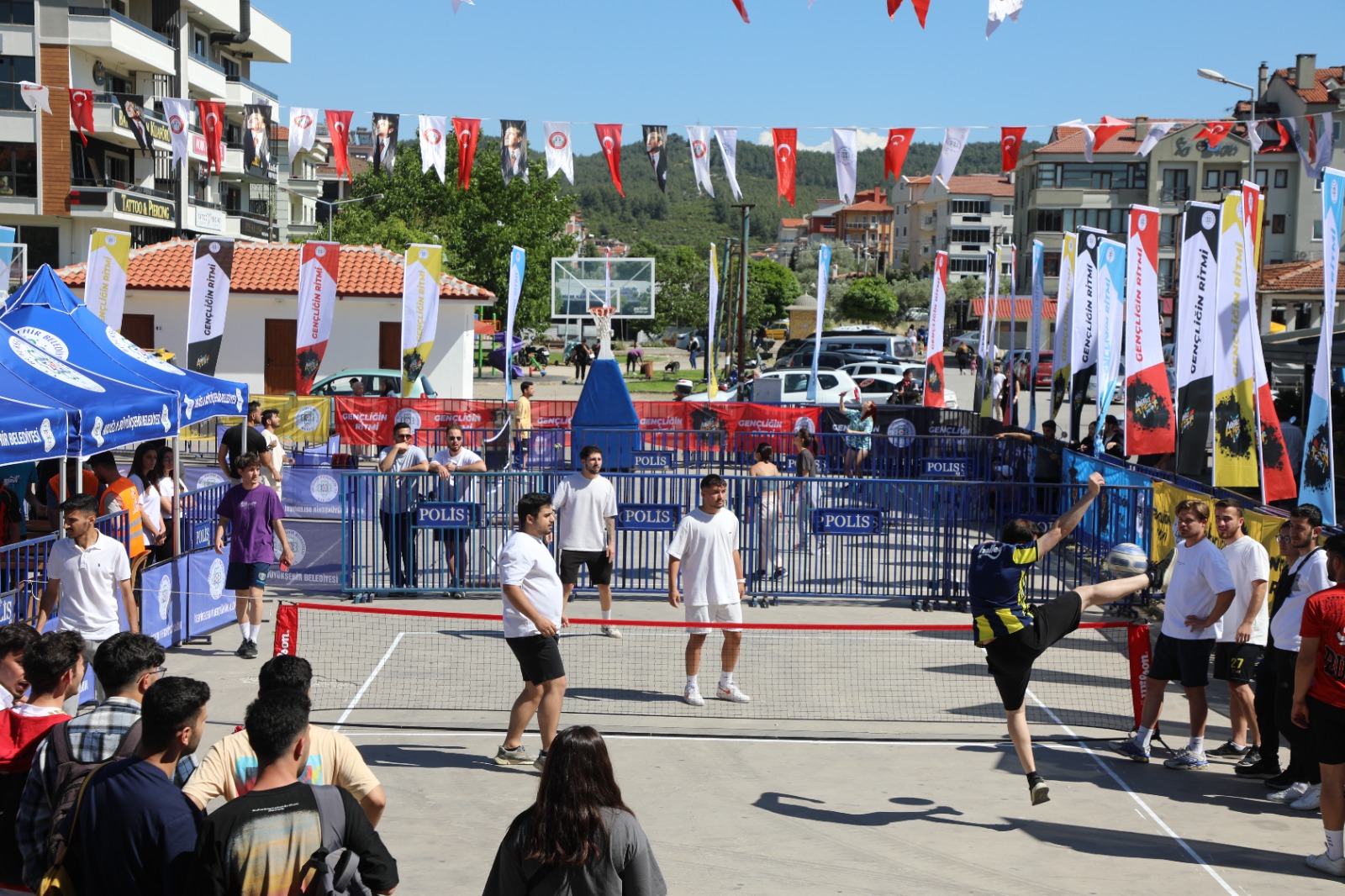 Muğla Büyükşehir Belediye Başkanı Ahmet Aras’ın yerel seçimler öncesi vaatlerinden