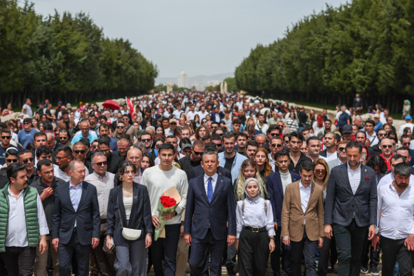 Cumhuriyet Halk Partisi (CHP) Genel Başkanı Özgür Özel, 19 Mayıs