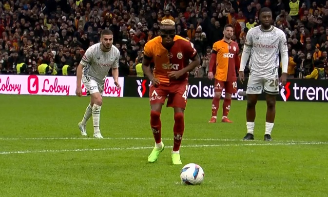 Süper Lig 2024 2025 sezonu Galatasaray Konyaspor maçın da ilk