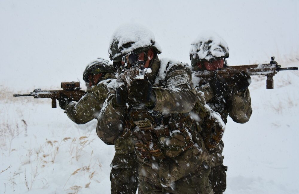 Milli Savunma Bakanlığı (MSB) Kuzey Irak'ta 2 PKK/YPG’li teröristin etkisiz