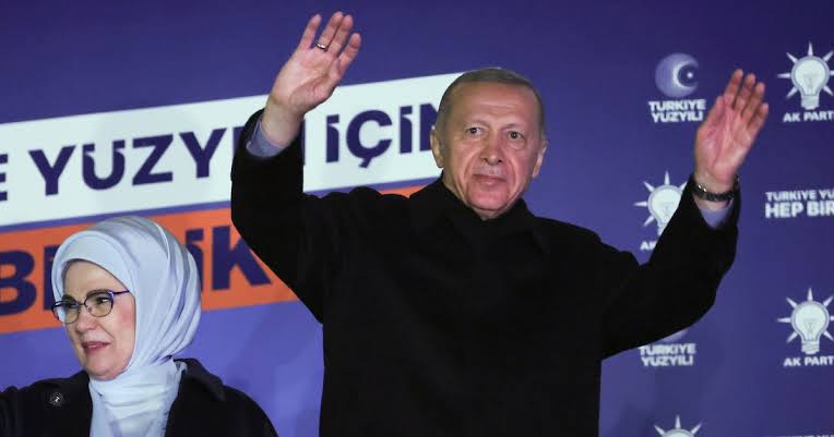 Recep Tayyip Erdoğan: Türk Siyasetinin Önemli Figürü Recep Tayyip Erdoğan,