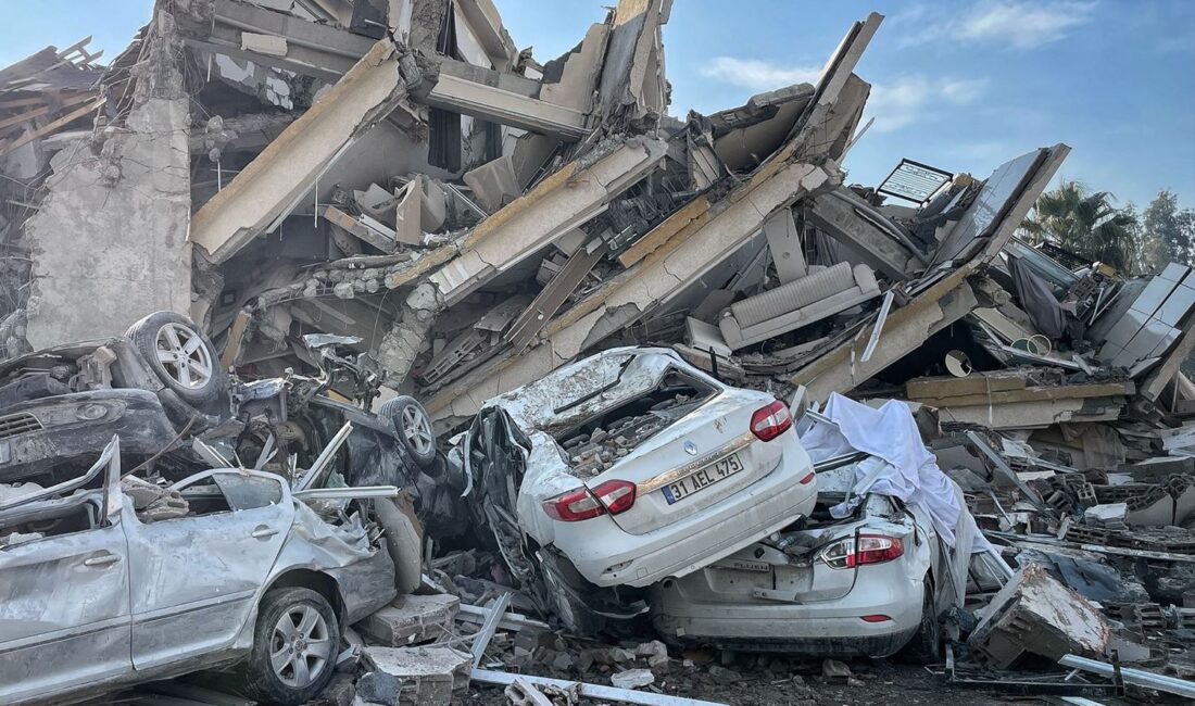 Ege Denizinde son birkaç günden beri 100’ü aşkın deprem olması